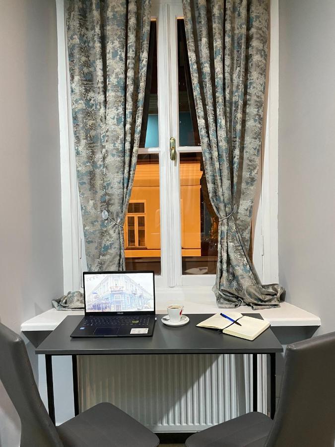 Tbilicity Hotel Тбилиси Экстерьер фото