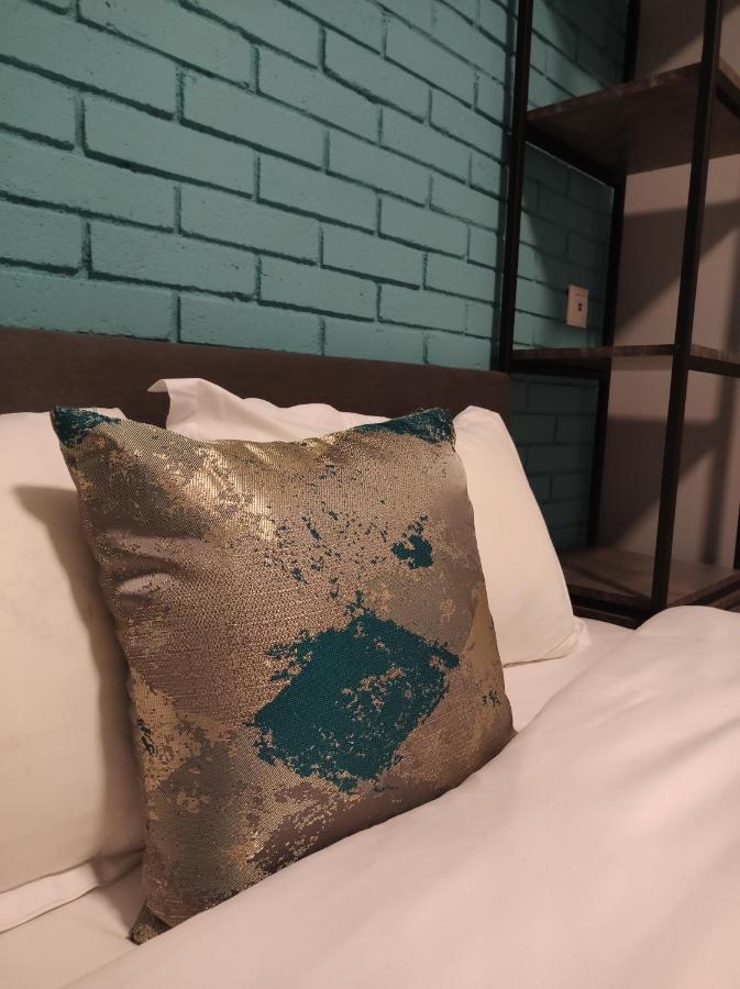 Tbilicity Hotel Тбилиси Экстерьер фото