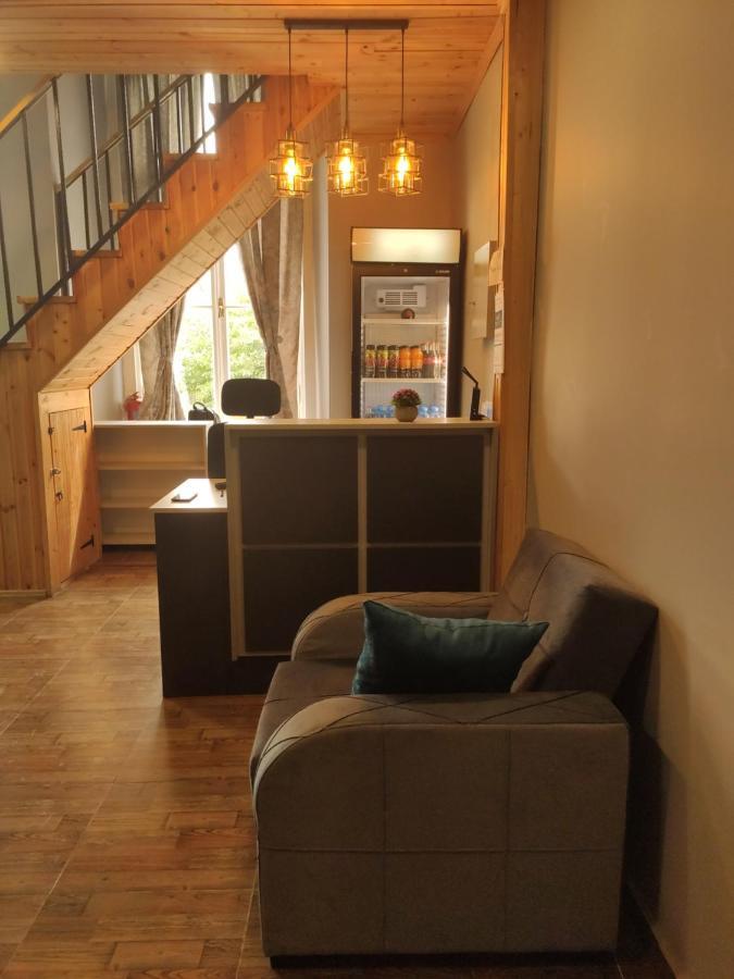 Tbilicity Hotel Тбилиси Экстерьер фото